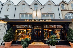 Exterior - The Marcus Portrush, Tapestry Collection by Hilton (Portrush)