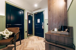 Room, 1 King Bed