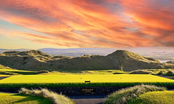 Golf - The Marcus Portrush, Tapestry Collection by Hilton (Portrush)