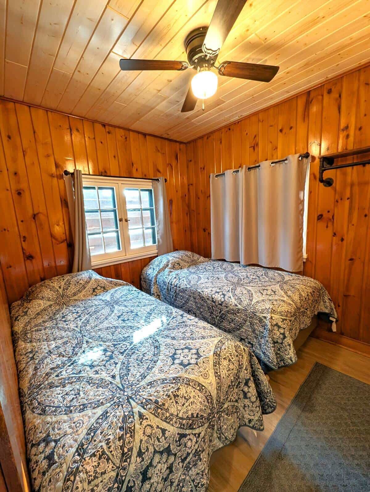 2 bedrooms, iron/ironing board, travel crib, free WiFi