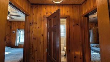 2 bedrooms, iron/ironing board, travel crib, free WiFi
