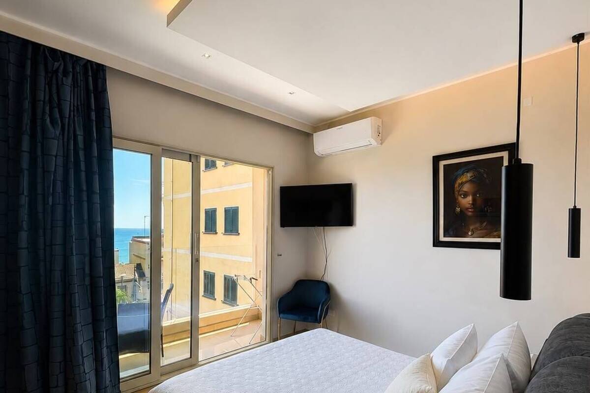 Classic Apartment, Balcony, Sea View | In-room safe, blackout curtains, iron/ironing board (on request)