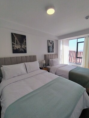 家庭三人房 | 防过敏的�被褥、免费 WiFi