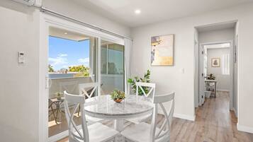 Apartamento | 2 dormitorios y Internet