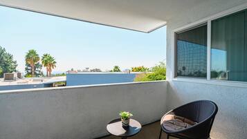 Apartment | 2 bedrooms, Internet