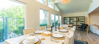 글렌도라 푸트힐스의 럭셔리 풀 하우스 휴양지