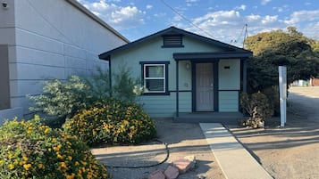 House | 2 bedrooms, Internet