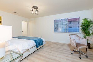 Apartment | 5 bedrooms, Internet - Elegant Pasadena Retreat Prime Comfort Awaits (Pasadena)