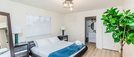 Apartment | 5 bedrooms, Internet