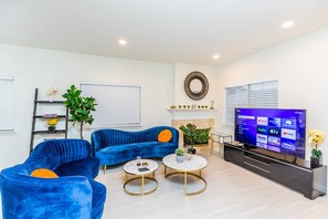 อพาร์ทเมนท์ | 5 ห้องนอน, อินเทอร์เน็ตความเร็วสูง