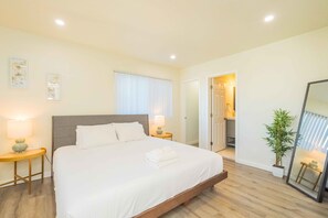 Apartment | 2 bedrooms, Internet