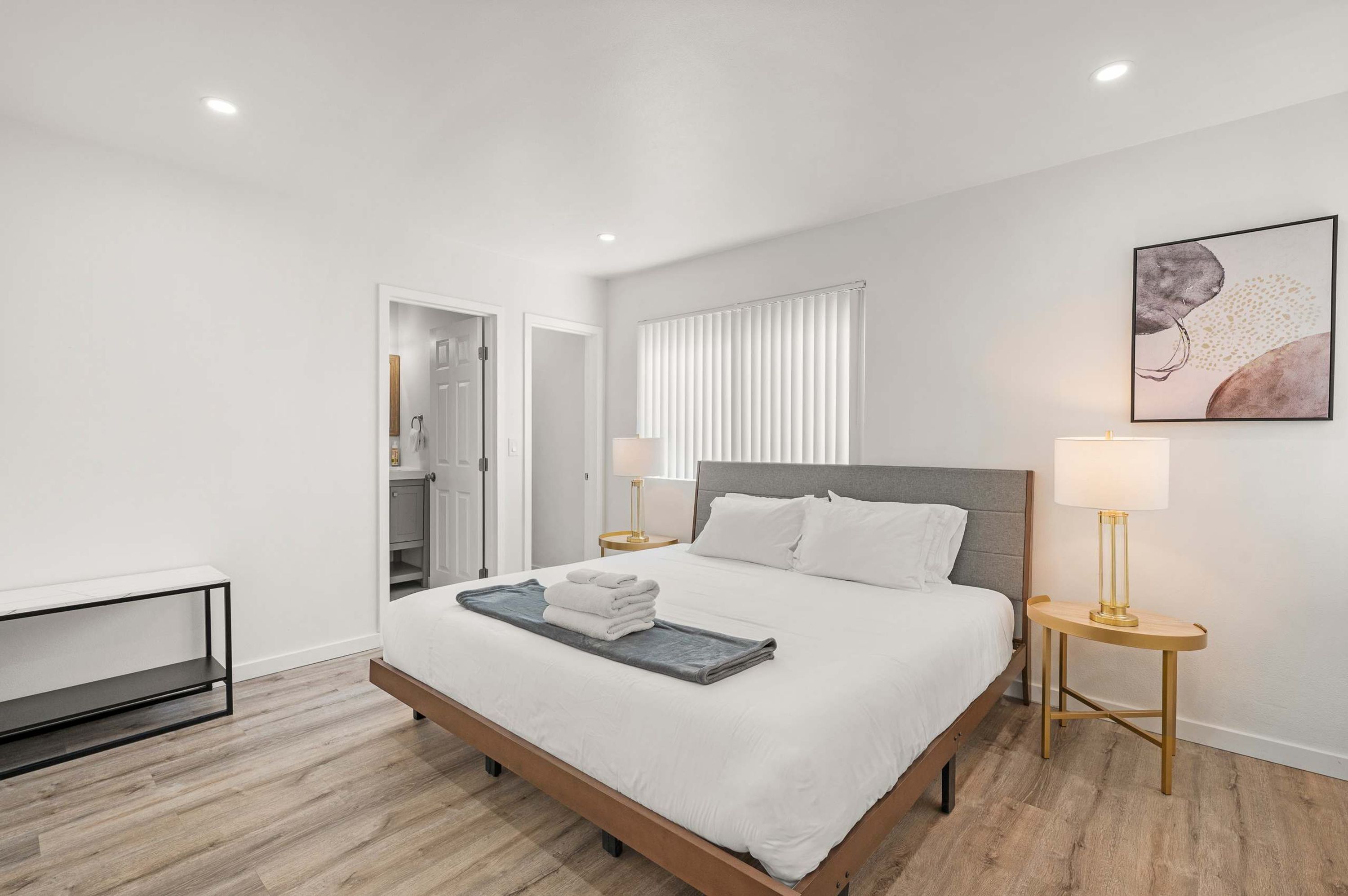 Apartment | 2 bedrooms, Internet