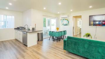 Leilighet | 2 soverom og internett