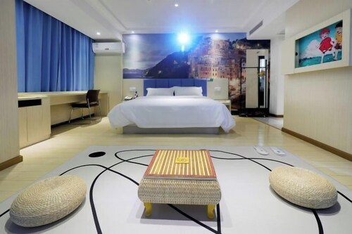 Jasmine Flower Chain Hotel (Zhongxiang Chengtian Road Shop)