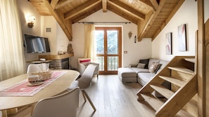 TV connectée, cheminée