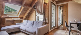 Chalet Desiderio - Two Bedroom Apartment, Sleeps 4