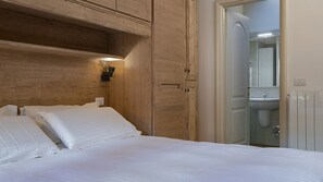 3 Schlafzimmer, kostenloses WLAN, Bettwäsche