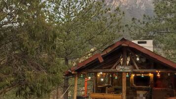 Aire de pique-nique/barbecue