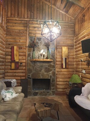 Living area - Cabañas Niebla Azul (Santiago)