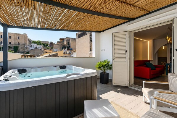 Terassi/patio