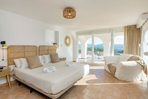 6 bedrooms, iron/ironing board, internet