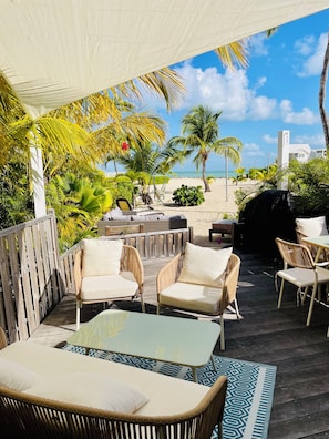 Terrace/patio - Palm Beach House, Stunning 2 bedrooms beachfront (Marigot)