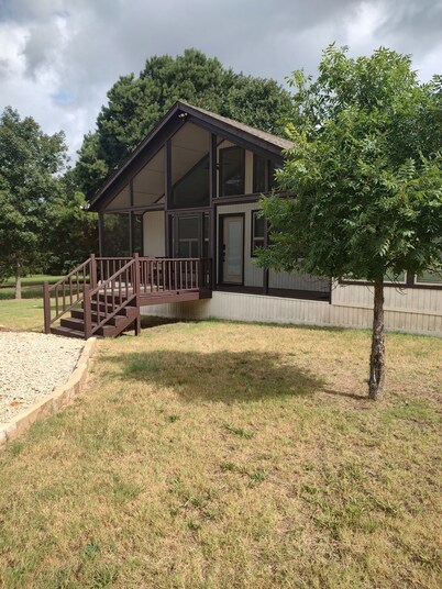 2-bedroom, pet friendly home with great amenities. It will be your happy place