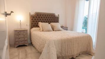 Apartment | 1 bedroom, free WiFi, bed sheets