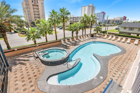 Apartment | 2 bedrooms - Crystal Tower 206- Amenities Galore Lazy River (Gulf Shores)