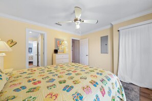 House | 5 bedrooms - Blue Lagoon Beach House (Gulf Shores)