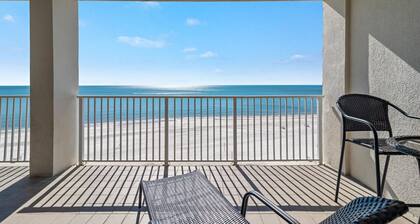 Windward Pointe 804- Sleeps 10 Beachfront Resort Amenities