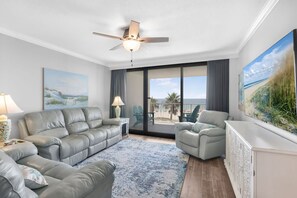 Apartment | 3 bedrooms - Windward Pointe 303 Ideally Located on 3rd Floor (Orange Beach)
