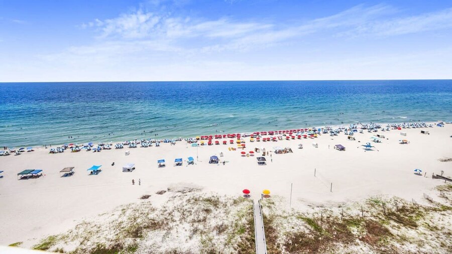 Windward Pointe 1006- Corner Unit Amazing Beach Views