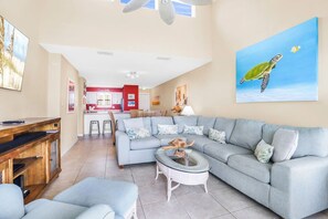Apartment - Portside 304 Deeded Boat Slip w Lift Water View (Orange Beach)