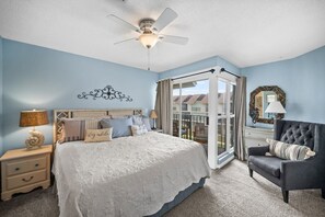 Villa | 2 bedrooms - Gulfside Townhome 32 Beachfront Townhouse w Pool (Gulf Shores)