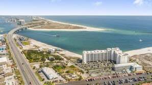 Unclassified image, 5 of 33, button - Grand Pointe 502- Gulf-front Water on 2 Sides (Orange Beach)