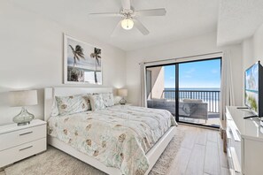 3 bedrooms - Palms 304 3rd Floor 3 BR 3 BA Corner-unit (Orange Beach)