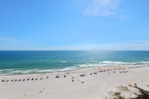 Apartment | 3 bedrooms - Pelican Pointe1204 3BR 2BA Gulf-front (Orange Beach)
