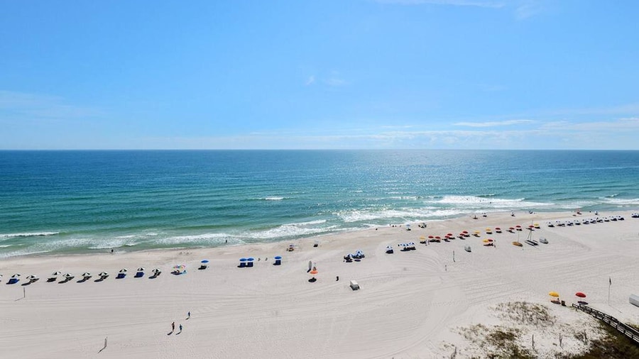 Pelican Pointe1204 3BR 2BA Gulf-front