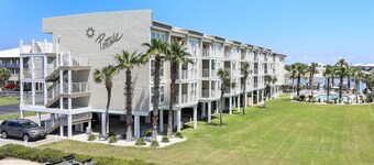 Portside 204 Best of Beach Bay