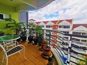 Apartamento | Opções para refeição ao ar livre