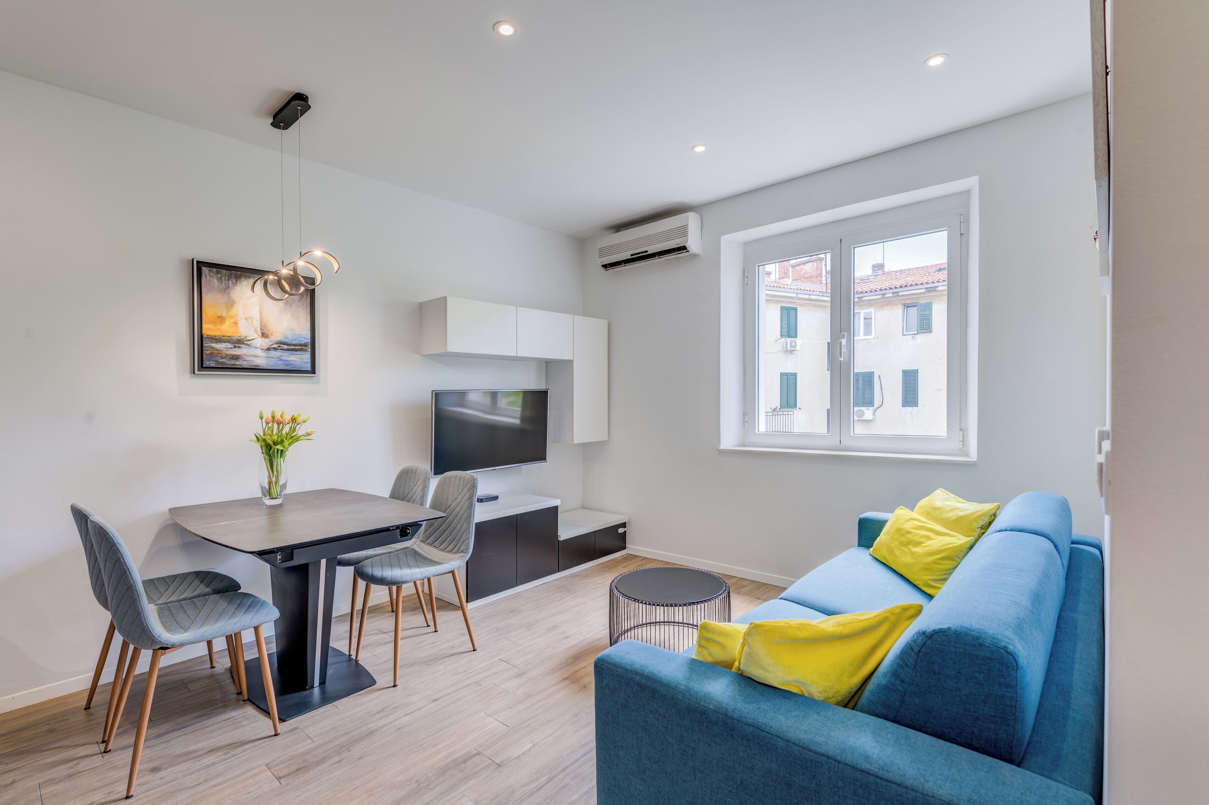 デラックス アパートメント | 1 室のベッドルーム、遮光カーテン、防音設備、アイロン / アイロン台