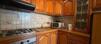 Pine-tree 2 BDR lovely apartment near Tanner's Bridge.