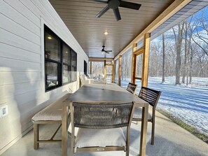 Outdoor dining - The Oaken House on Otter Tail Lake - Sandy Beach, Sauna & Pickleball! (Battle Lake)