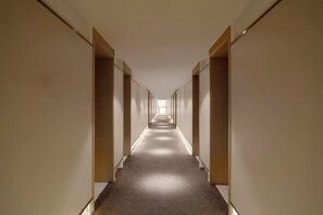 Interior - Yilong Hotel (Beijing Shijingshan Gucheng Subway Station) (Beijing)