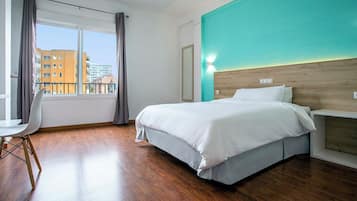 Skrivebord, arbejdsområde til bærbare computere, mørklægningsgardiner