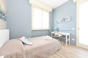 5 chambres, fer et planche à repasser, lit parapluie, Wi-Fi gratuit