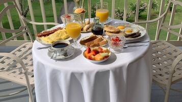 Petit déjeuner buffet compris tous les jours