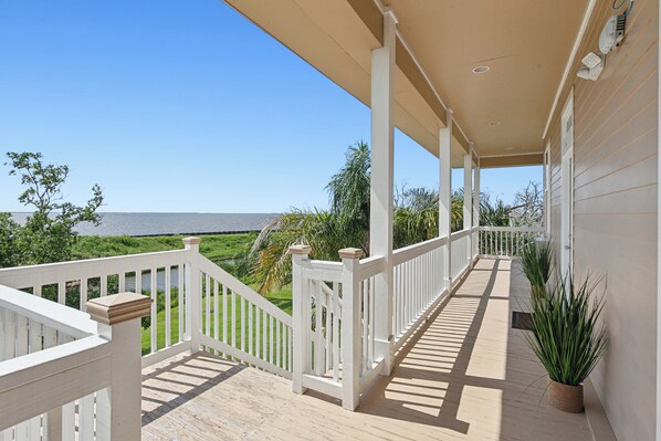 Iron/ironing board, free WiFi - Elsa's Place Bed and Breakfast (Lafitte)