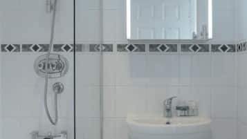 Handtücher, Seife, Toilettenpapier